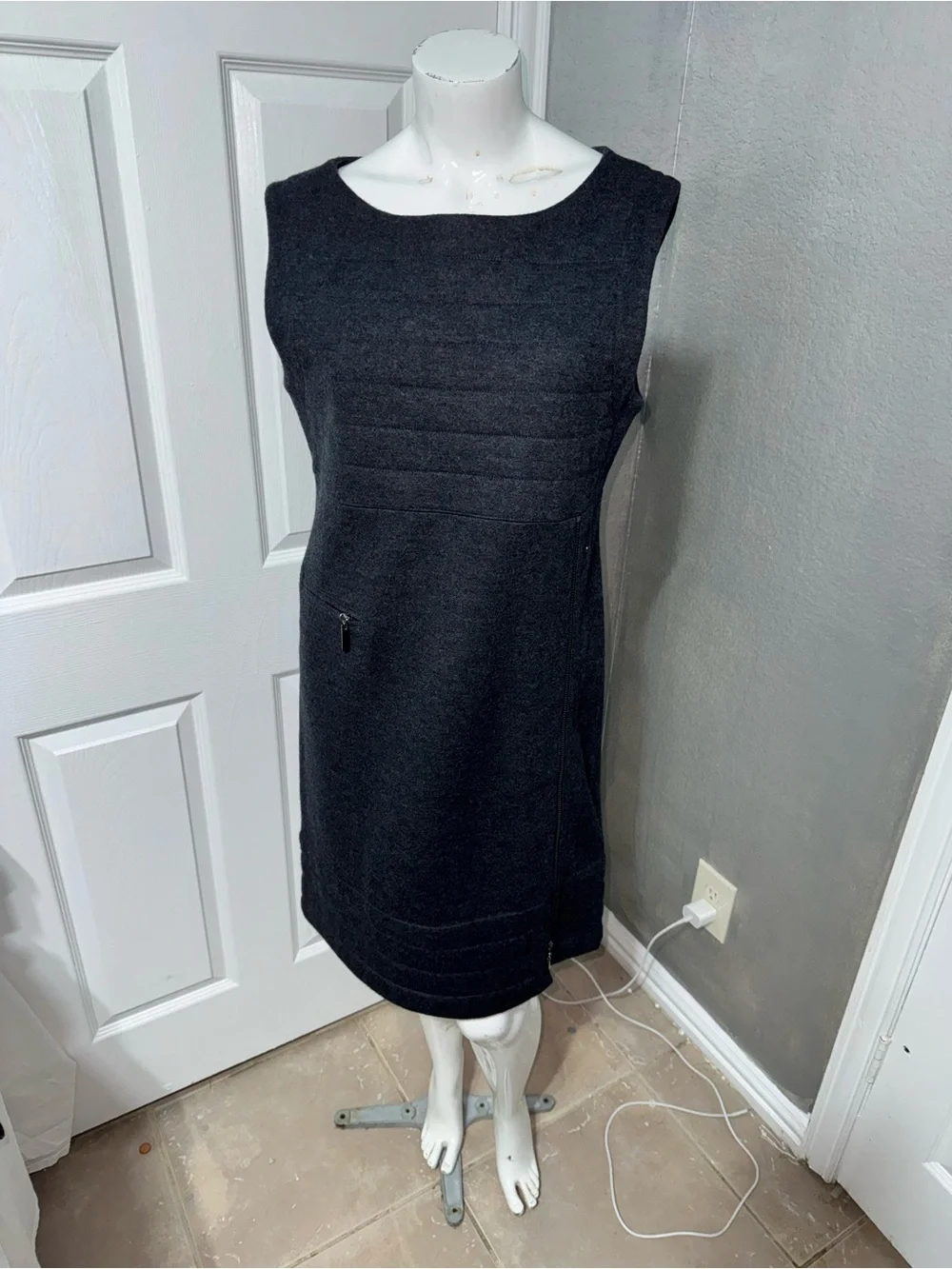 Tory Burch Reign Charcoal Gray Sleeveless Sheath Dress